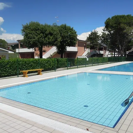 Modern With Swimming Pools - Beahost Bibione