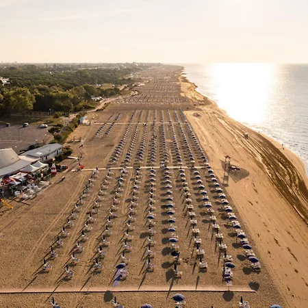 Lägenhet Modern With Swimming Pools - Beahost Bibione